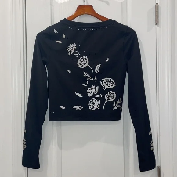 Athleta Top, Size Small - Picture 4 of 11